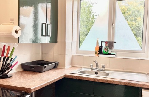 Goodmayes Apartment | The Express Apartment