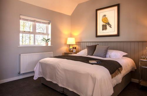 Woodham Ferrers Bed & Breakfast | The Ferry Boat Inn