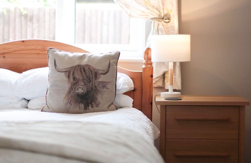 Horton Hotel | The Five Dials Inn