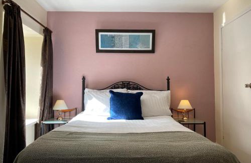 Gayle Hotel | The Fountain Hotel