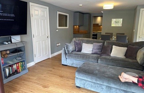 Foxdale House | The hot tub by the waterfall - facilities included