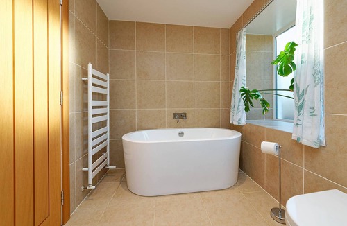 Bowmore Bed & Breakfast | The Island Bear B&B