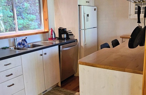 Algonquin Highlands Cottage | The little Japanese Castle on the hill. Just 17 minutes away from town