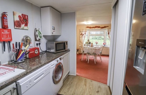 Attleborough House | The Lodge, Old Buckenham