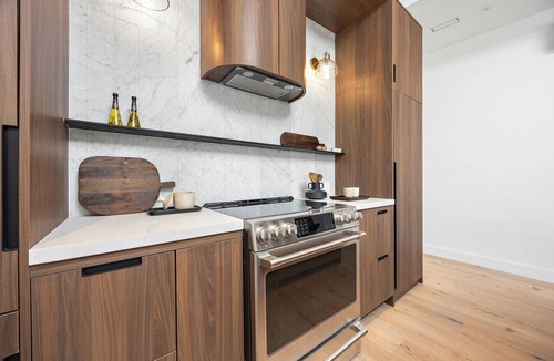 Beaconsfield Village Hotel | The Loft - The Brick Hotel