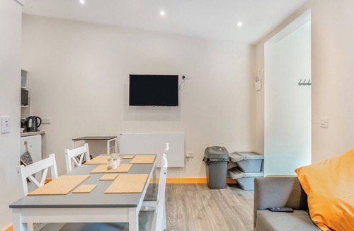 Polmont Cottage | The Logstack- UK42984