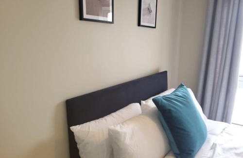 Kilmarnock House | The MacIntyre - Coorie Doon Stays