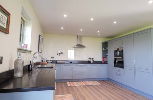 Tain House | THE MANDREL, pet friendly, with open fire in Portmahomack