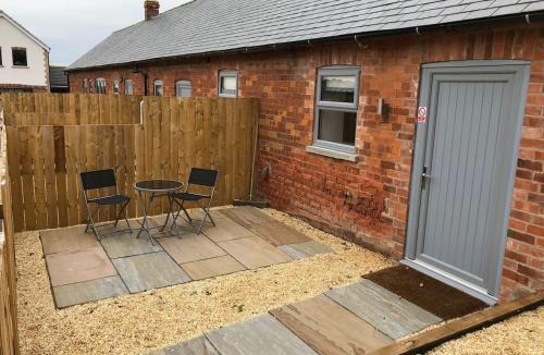 Cottingham Apartment | The Milking Parlour, Wolds Way Holiday Cottages, 1 bed cottage