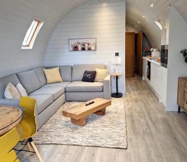 Crieff Ski Chalet | The Ness, Lodge with Hot Tub