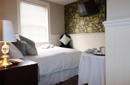 Abridge Hotel | The New Boar