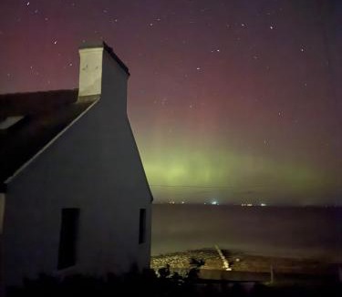 Drummore Bed & Breakfast | The Old Cornstore a beautiful Suite overlooking the sea
