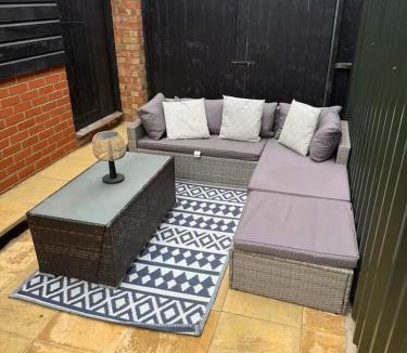 Southminster House | The Old Dairy Accommodation Spacious 4 Bedroom
