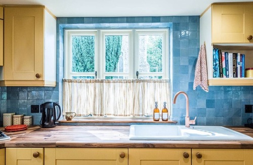 Saxmundham House | The Old Forge, Great Glemham