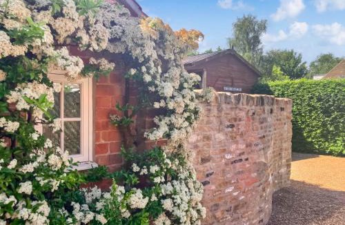 Hotham House | The Old Stables