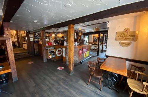 Old Town Historic District Hotel | The Olde Angel Inn