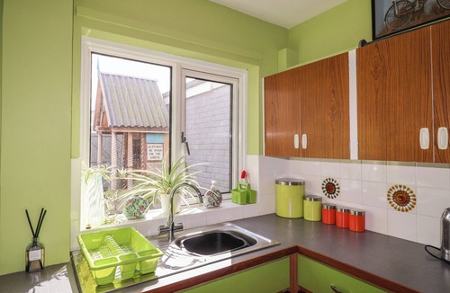 Bury St Edmunds Cottage | The Orchard Close Art House