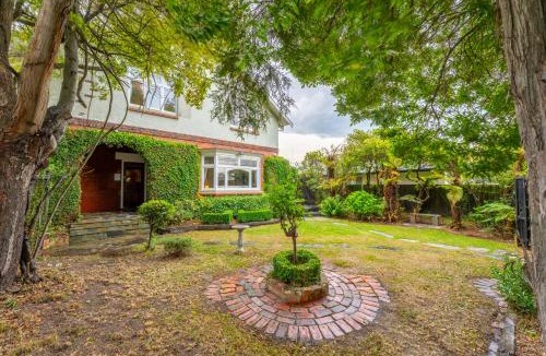 Timaru Bed & Breakfast | The Park on Wai-iti