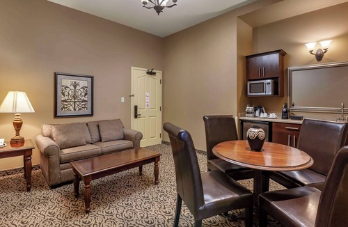 Stratford Hotel | The Parlour Inn, an Ascend Collection Hotel