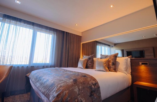 Giffnock Hotel | The Redhurst Hotel Glasgow