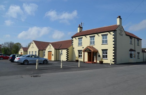 Sandtoft Hotel | The Reindeer Inn