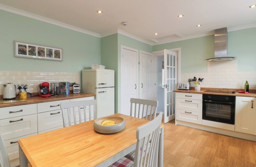 Newton Stewart House | THE ROWANS, pet friendly, with a garden in Newton Stewart