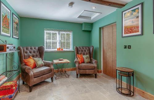 Bradwell-on-Sea House | The School House Cottage