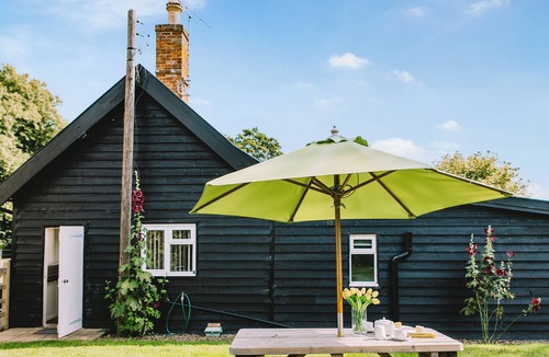 Bury St Edmunds Cottage | The Shooting Lodge-19484