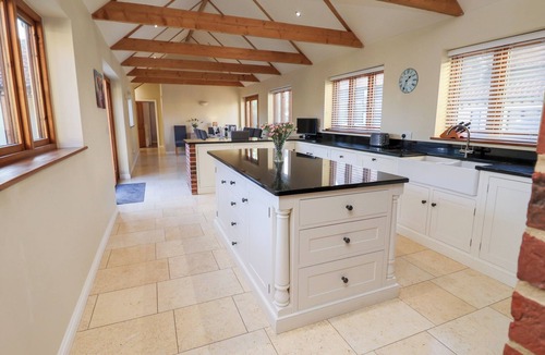 Diss Cottage | THE STABLES AT HALL BARN, family friendly in Walsham-Le-Willows