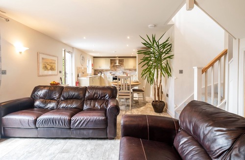 Saxmundham Cottage | The Stables, near #Kelsale - sleeps 4 - Close to famous destinations like #Aldeburgh #Thorpeness #Fr