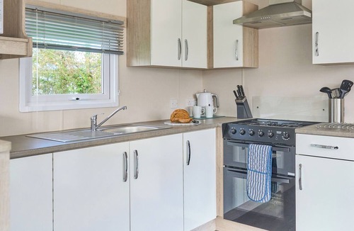 Hayle House | The Standard 3 Bed is a practical sleeps 8 caravan and a firm family favourite.