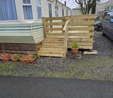 Girvan Apartment | The Sunny Bunny Holiday Home