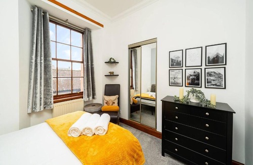 Clackmannan Apartment | The Tollbooth