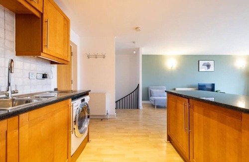Riverside Apartment | The Tower Bridge Apartments