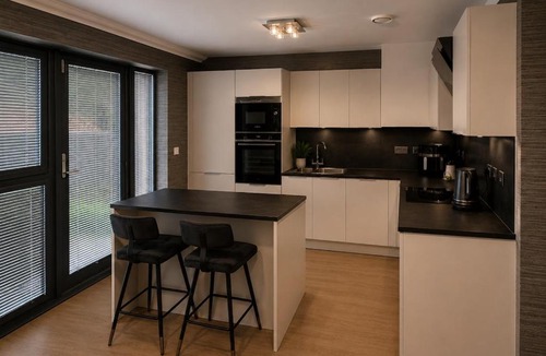 East End Apartment | The Village Apartment, Free Parking & Fast Wi-Fi