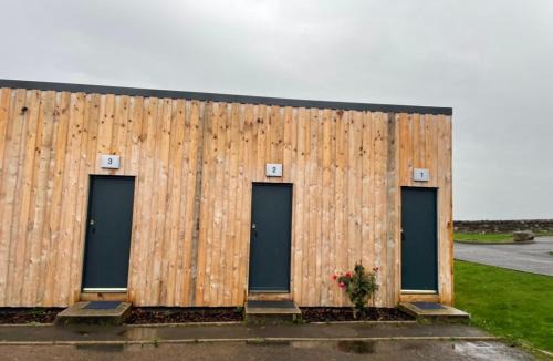 Thurso Hotel | The Weigh Inn Hotel & Lodges