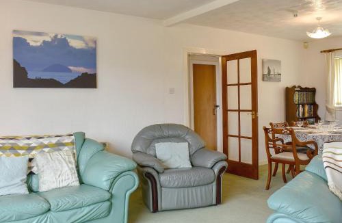 Brodick House | The Willows