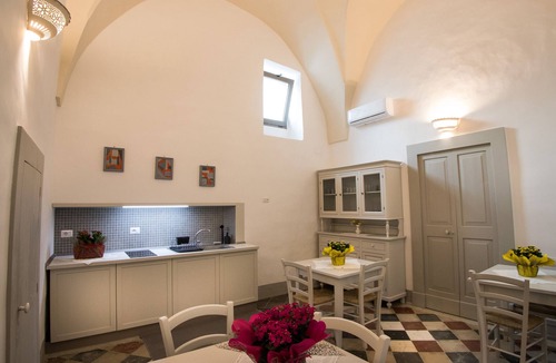 Matino House | The Windows on Porta Carrese - Room 6