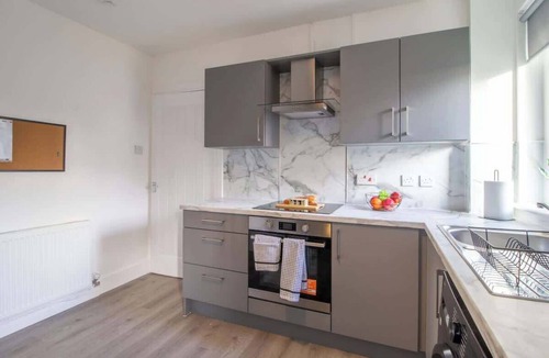 Wishaw Apartment | The Wishy - 2 Bedroom Flat in Newmains