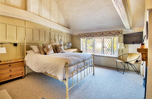 Coggeshall Hotel | The Woolpack Inn