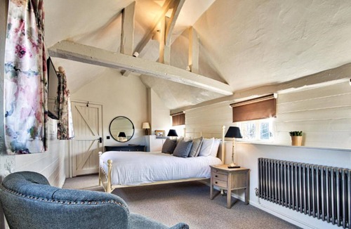 Coggeshall Hotel | The WoolPack Inn