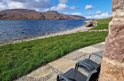 Ullapool Cottage | The Wreck -Luxury Lochside Retreat-Perfect for a Romantic break in the Highlands