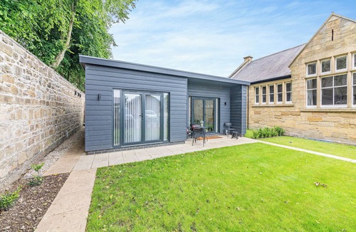 South Charlton Cottage | This is a wonderful, spacious, bright and airy apartment for couples.
