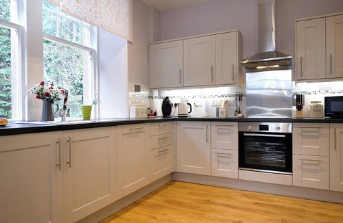 Forres Cottage | This property is suitable for everyone from young families to couples.