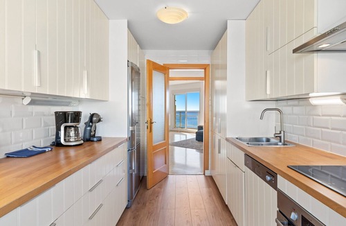 Torreblanca Apartment | Three-Bedroom Apartment in Torreblanca, Fuengirola