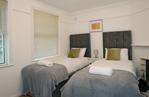 Chelmsford House | Three Bedroom House in Chelmsford