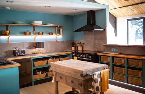 Abbess Roding House | Threshing Barn, Egerton