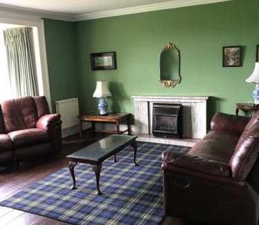 Hunspow House | Thurdistoft Farmhouse, Dunnetbay accommodation