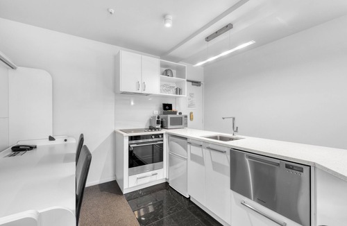Nelson Hotel | Tides Hotel