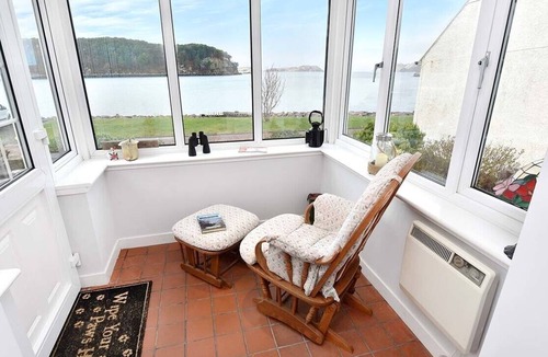 Strathcarron Cottage | TIGH EN LEIGH, pet friendly, with a garden in Shieldaig